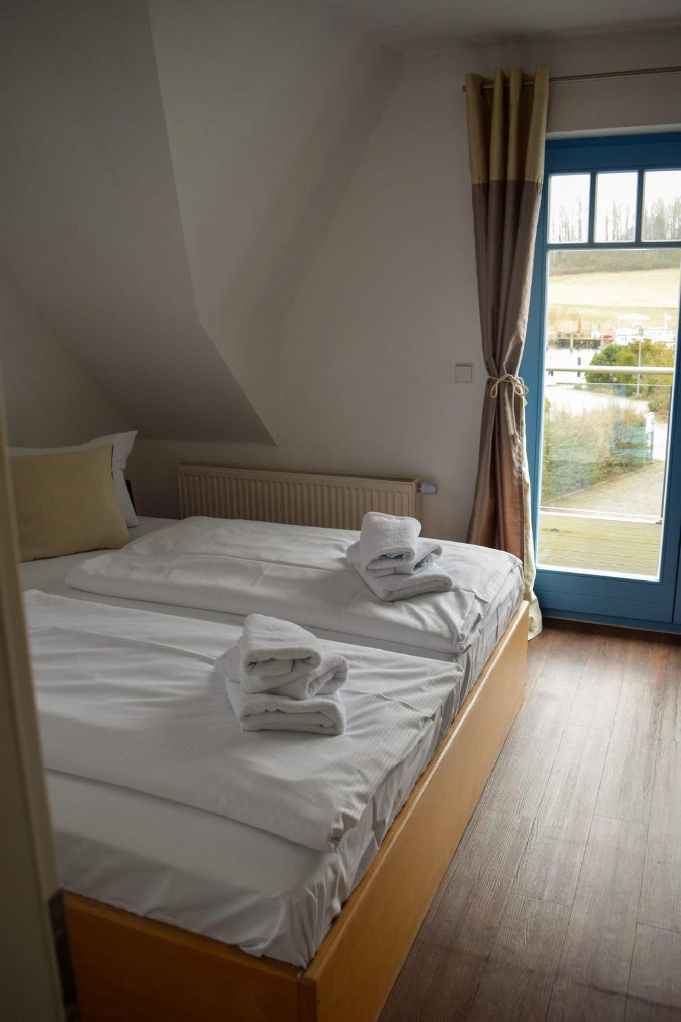Ferienhaus Am Yachthafen Sellin  Bagian luar foto